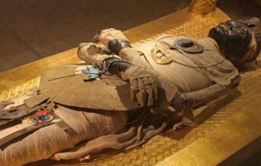 Cairo Highlights Tour Giza Pyramids, Egyptian Museum & Khan El Khalili Bazaar