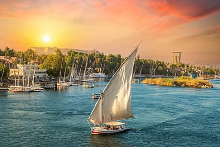 Short Nile Felucca Experience in Luxor