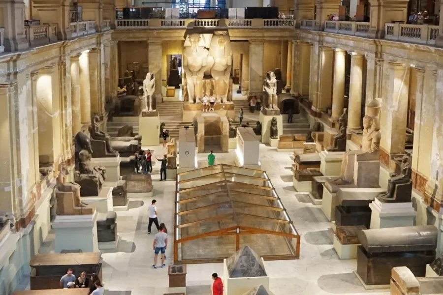 Cairo Half Day Tour to the Egyptian Museum