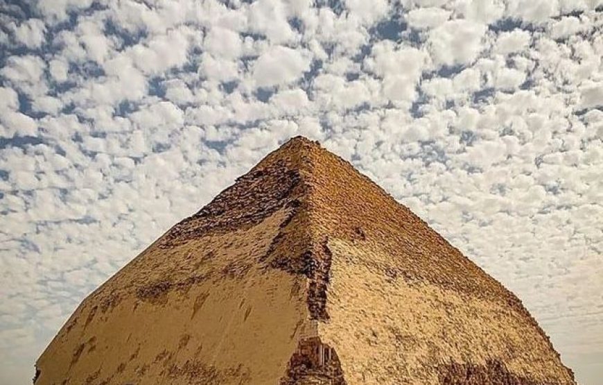 Memphis, Saqqara & Dahshur Pyramids Day Tour from Cairo