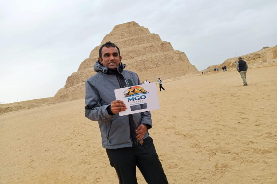 Best Day Tour to Giza Pyramids, Memphis and Saqqara Pyramid